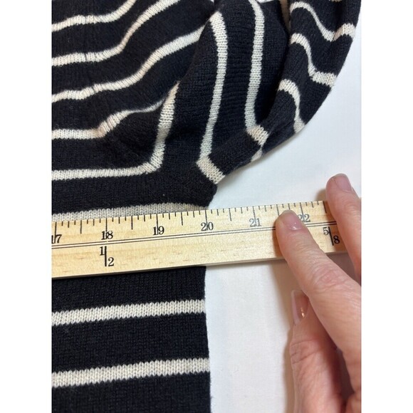 Halogen Cashmere Sweater Black White Stripe Medium V-neck Long Sleeve Pullover - Picture 5 of 8